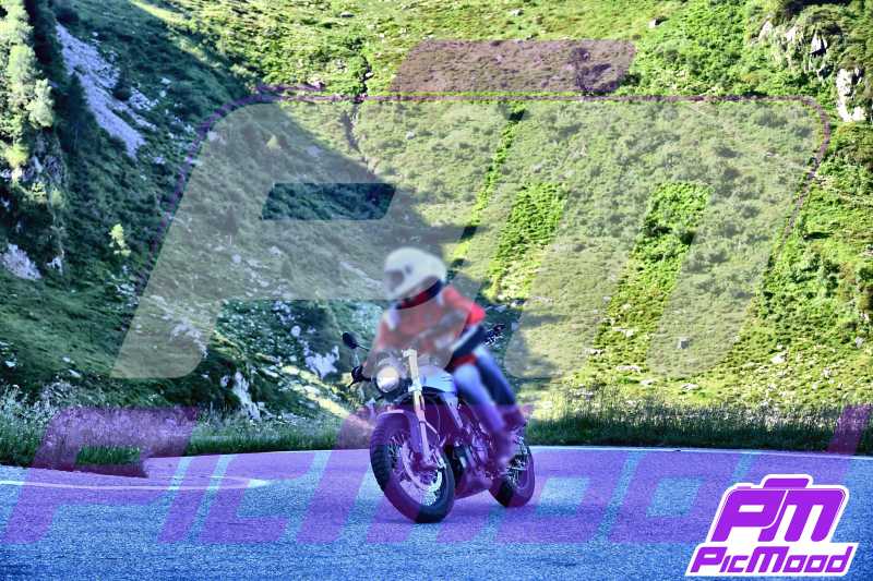 Passo San Marco vers Valtellinese