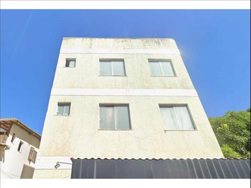 Apartamento à venda em leilão