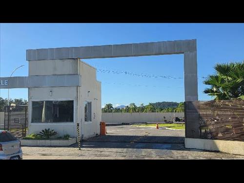Apartamento      -   - 76,62m2
