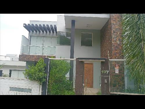 Casa             -   - 405,72m2