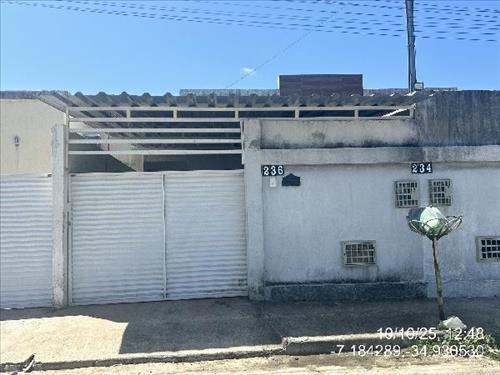 Casa             -   - 100,00m2