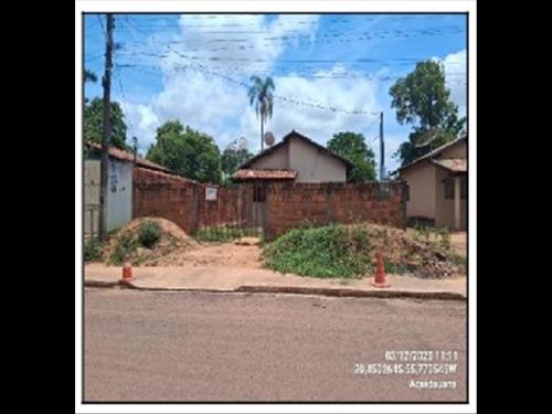Casa             -   - 74,98m2