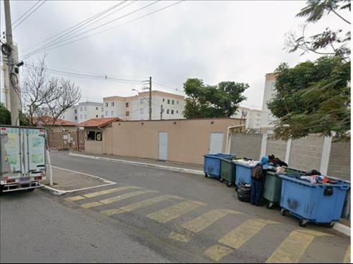 LOTE 001        OS DIREITOS AQUISITIVOS DE APARTAMENTO - C...