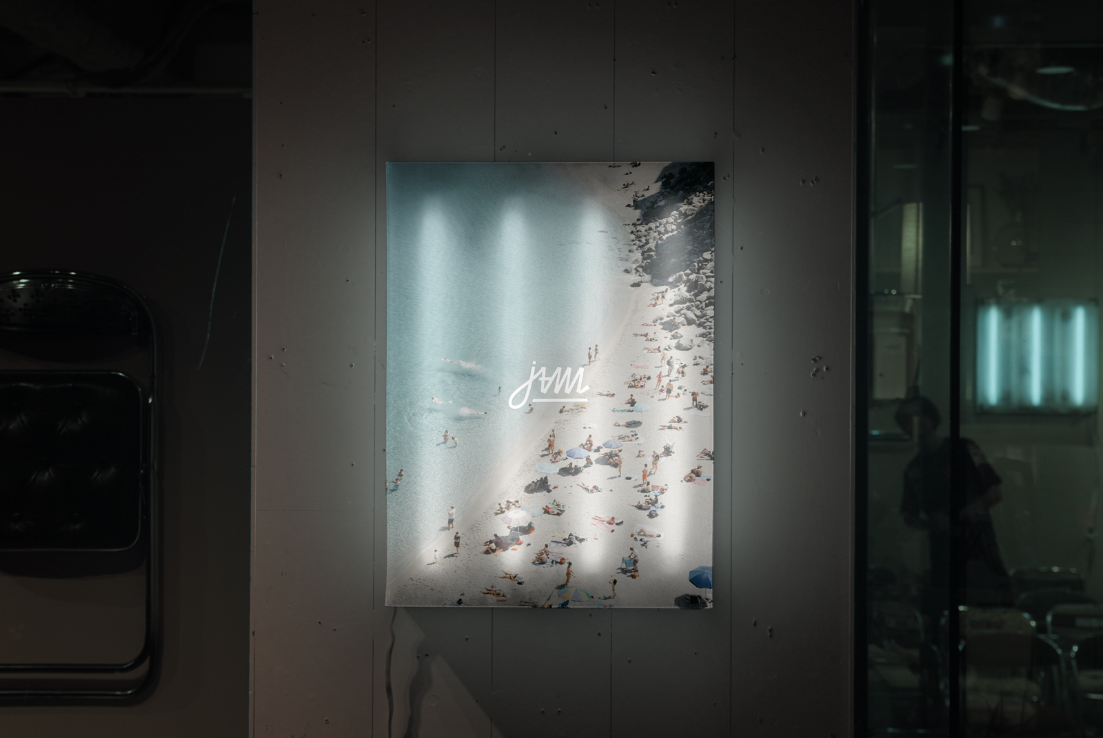 Lightbox 02JAM 2