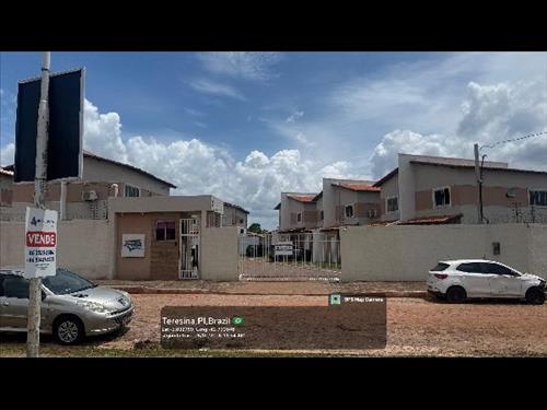 Casa             -   - 60,86m2