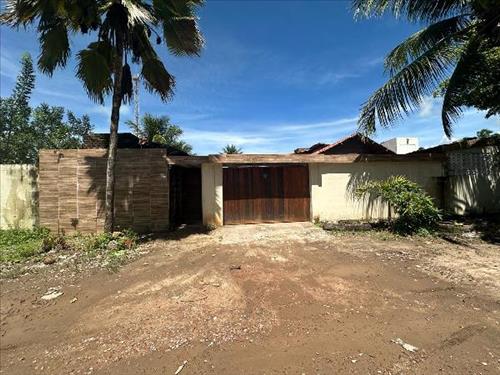 Casa  -   - 300,00m2