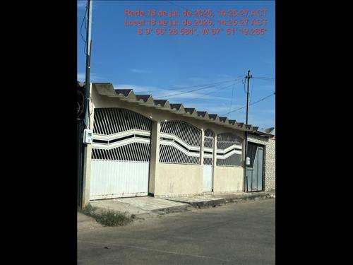 Casa  -   - 143,95m2