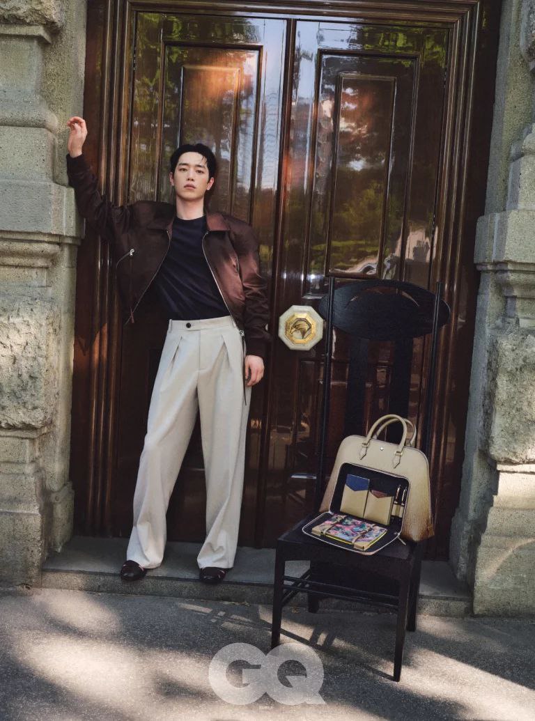 Magazine Issue. Seo Kang Joon Magazine Issue. Seo Kang Joon