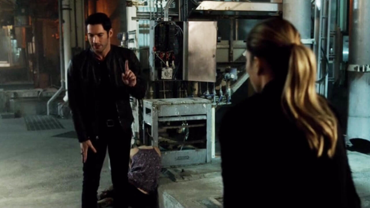 s1ep04-chloe-shoots-lucifer