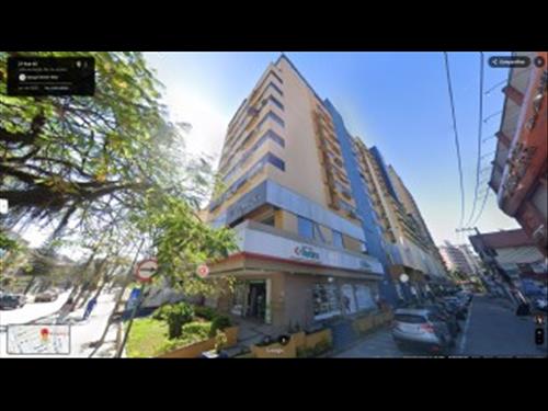 LOJA 1, situada na Rua 33, nº 55, não foreira, esquina com a rua 40, na Torre 01 do Shopping 33