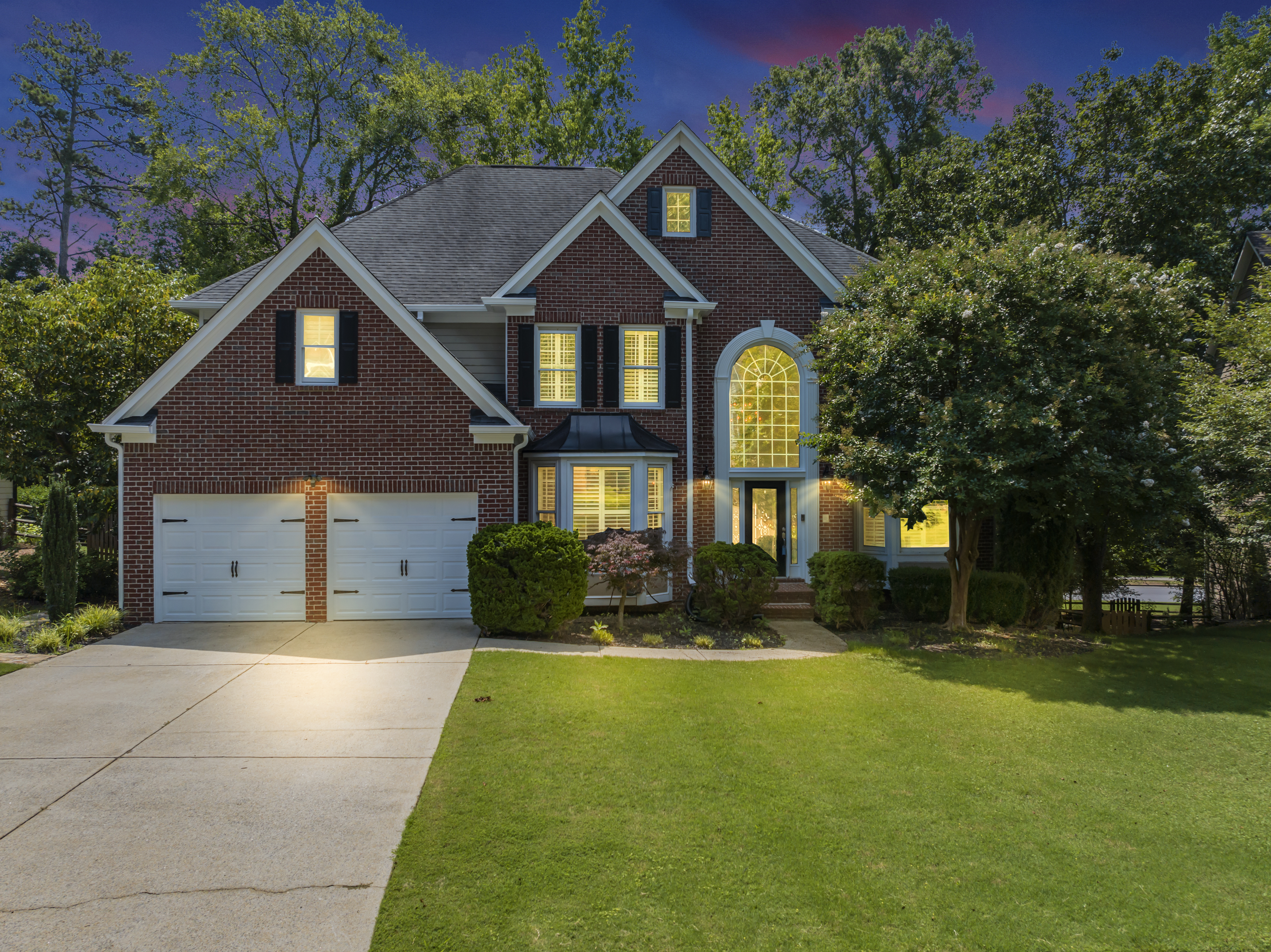 Virtual Twilight exterior home example 3