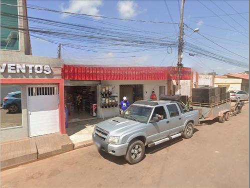 Residencial / Comercial à venda em leilão