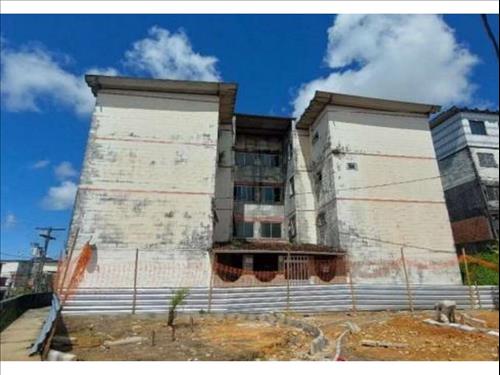 Apartamento à venda em leilão