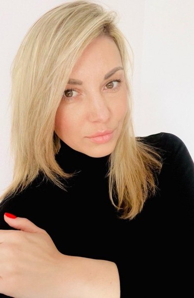 lady's photo
