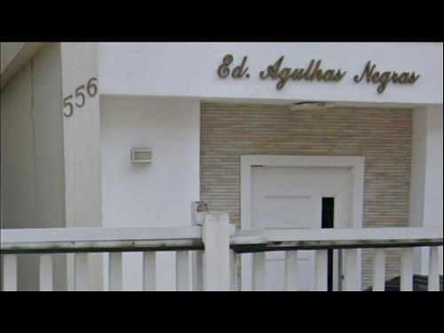 Apartamento no Edifício Agulhas Negras - Boqueirão - Santos/SP