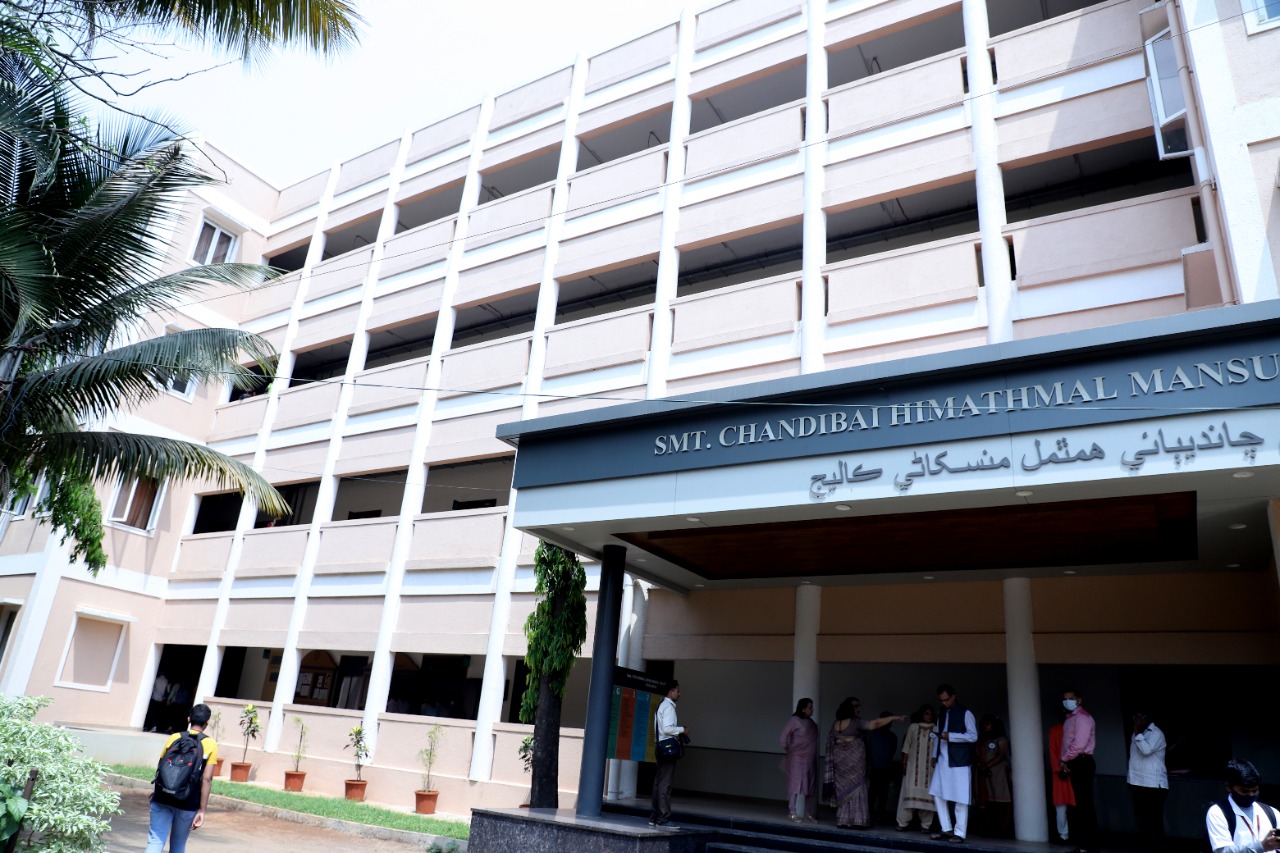 Chandibai Himatlal Manshukhani, Ulhasnagar