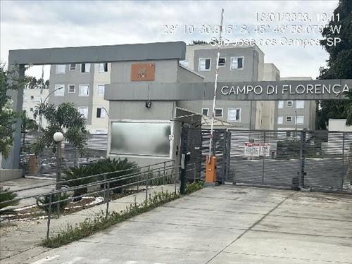 Apartamento      -   - 76,01m2