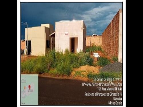 Terreno          -   - 250,00m2