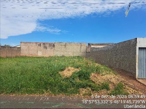 LOTE 090        TERRENO-8444422605850