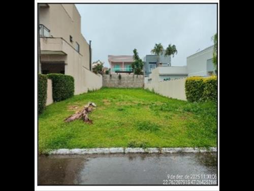 Terreno          -   - 360,00m2