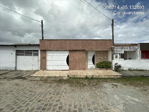 Casa  -   - 63,00m2