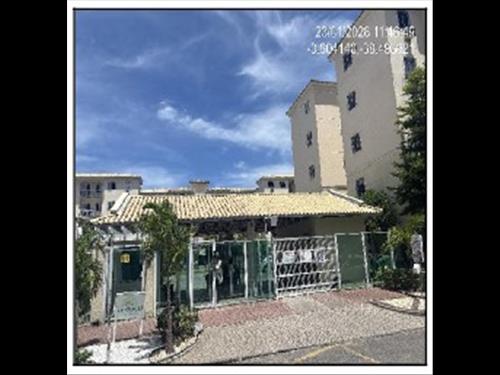 Apartamento      -   - 65,00m2