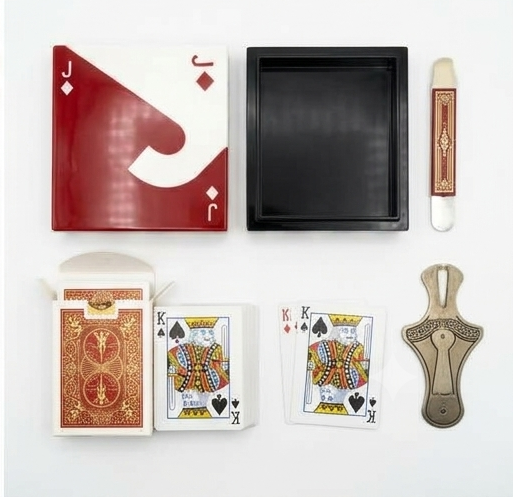Modern Geometric Decorative Playing card Box – Red & Ivory Striped Lid Case