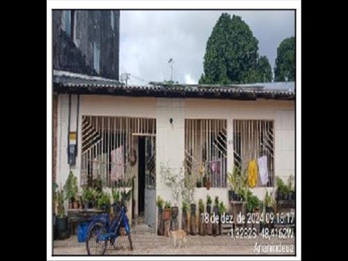 Casa             -   - 70,00m2