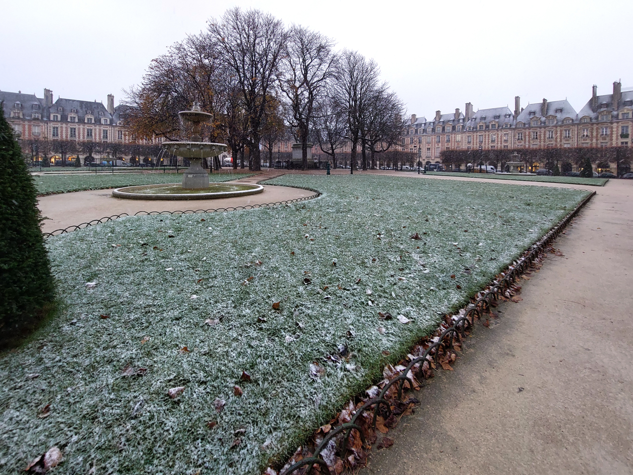 Place des Vosges Place des Vosges