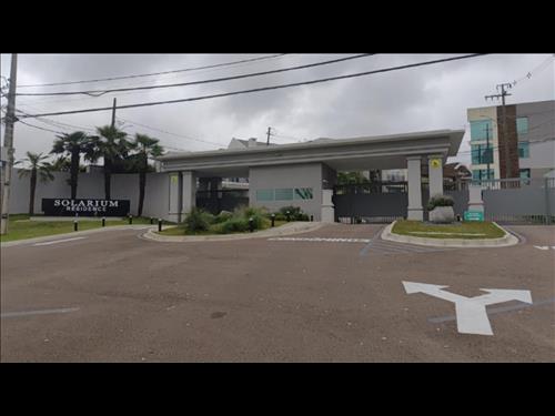 Topo Leilões - Casa em Condomínio - Solarium Residence - Rua Rezala Simão, 1316 - Fazendinha - Curi...