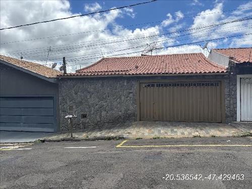 Casa             -   - 331,87m2
