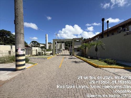 Apartamento      -   - 64,65m2