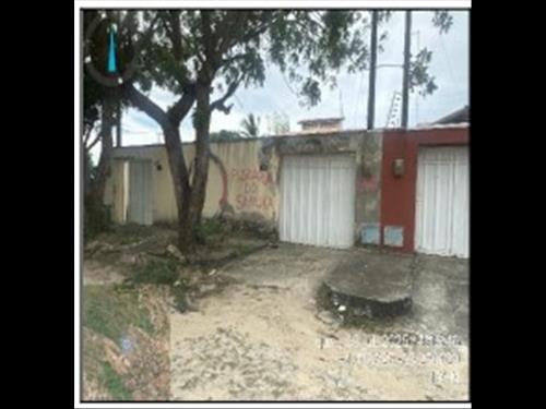 Casa  -   - 79,00m2