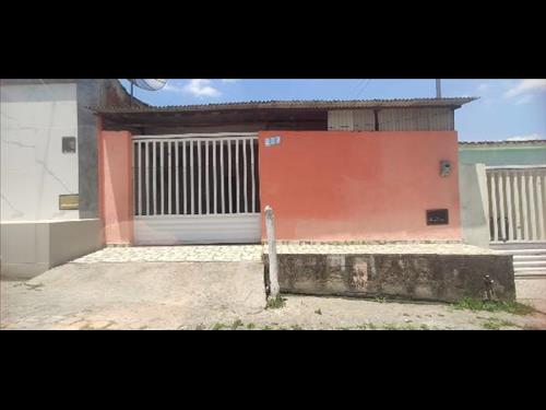Casa, 69,86 m2 de área privativa, 98m2 de área do ...