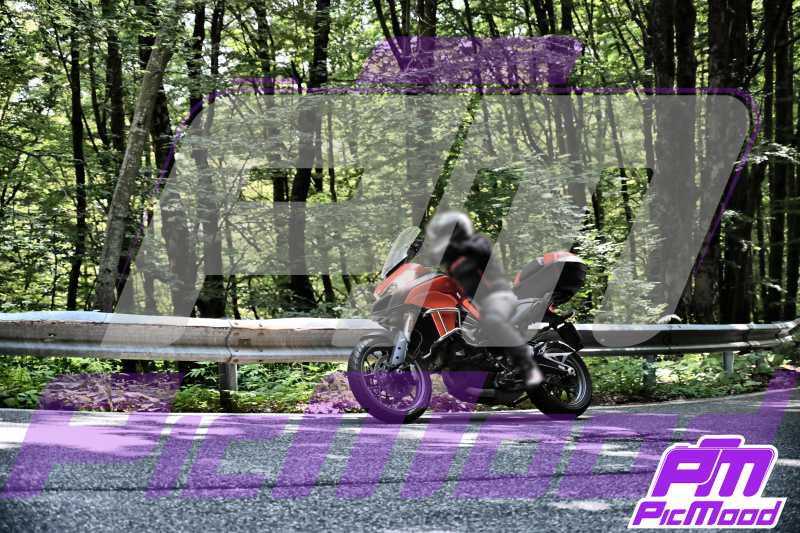 Passo dell Abetone vers Toscana