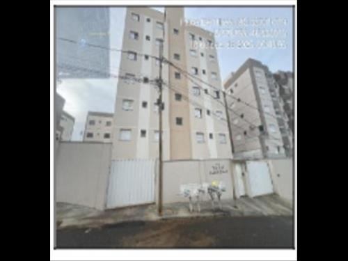Apartamento      -   - 65,09m2