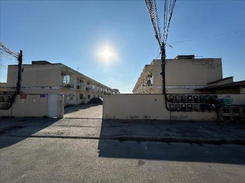 Casa             -   - 63,00m2