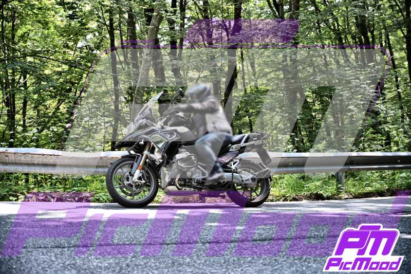 Passo dell Abetone vers Toscana