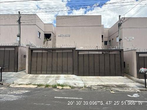 Apartamento      -   - 73,45m2