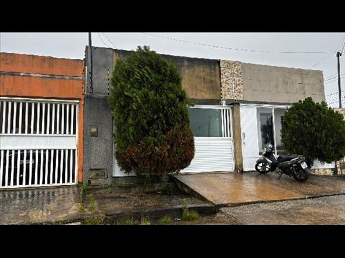 Casa  -   - 112,03m2