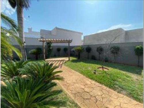 Casa à venda em leilão