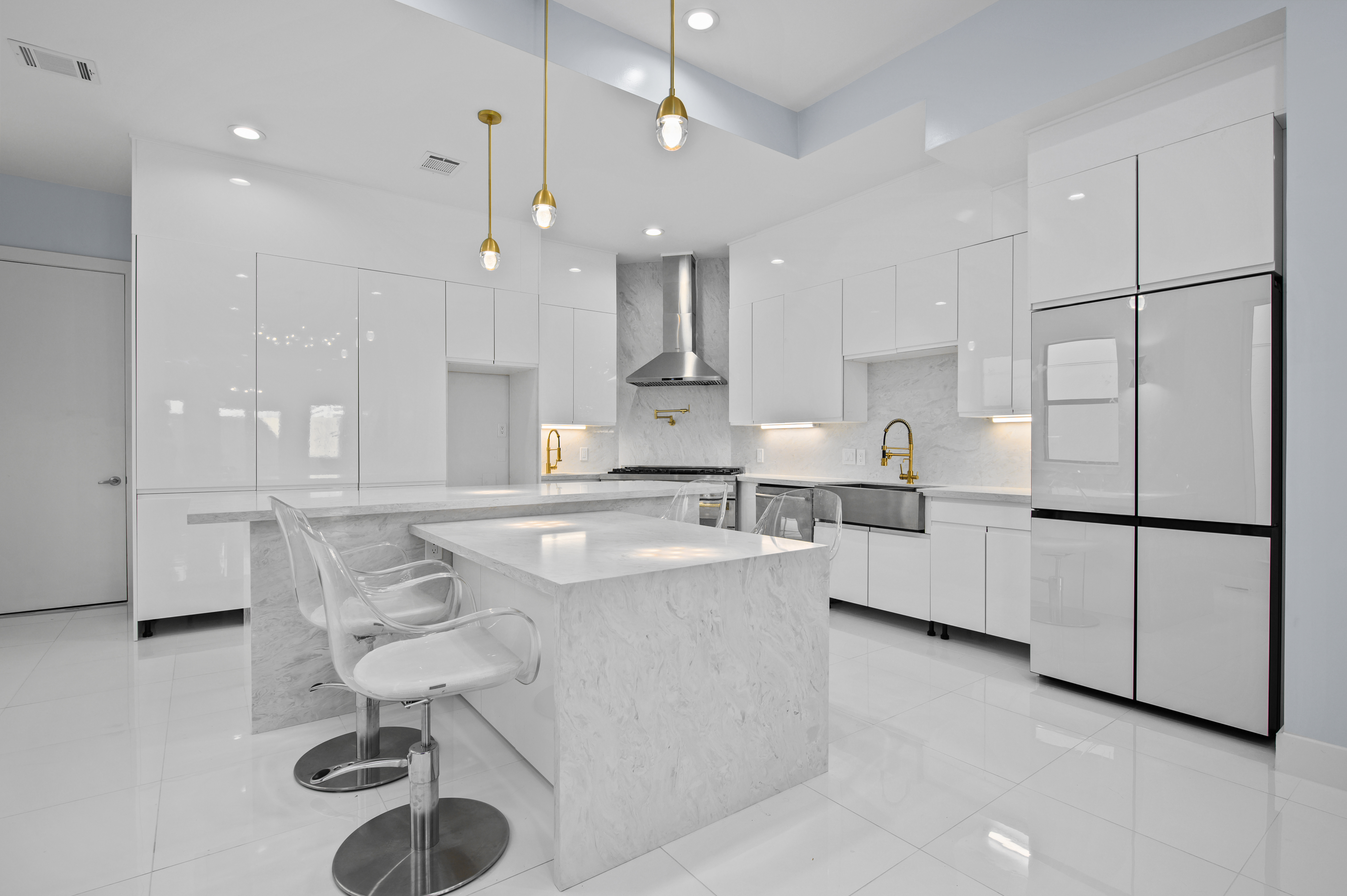 Winsome Lane Home - Image 2
