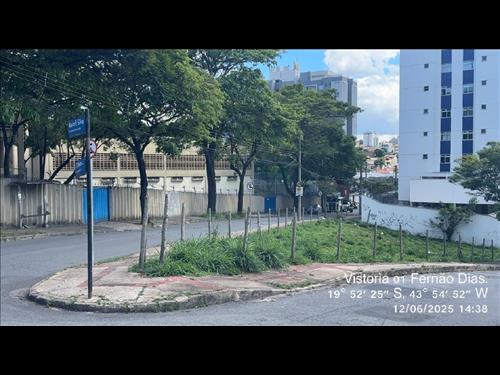Terreno com área total de 423,00 m² – Fernão Dias, Belo Horizonte/MG