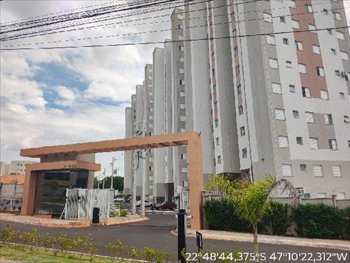 Apartamento      -   - 65,72m2