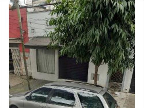 Prédios Comerciais à venda em leilão