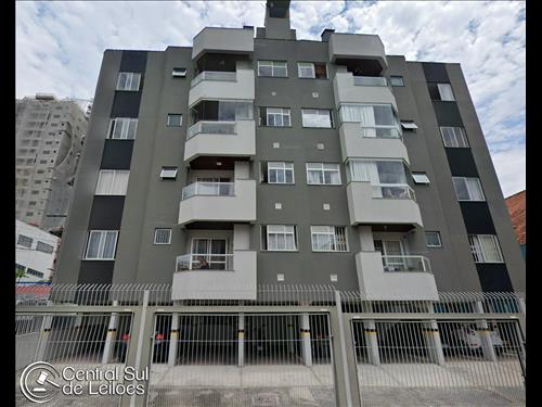 Apartamento nº 203, no Edifício Residencial Piemonte, em São José/SC