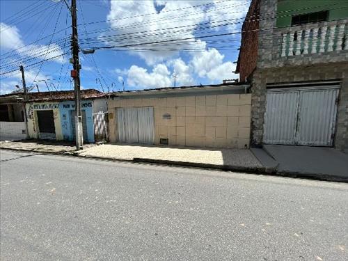 Casa, 69,25 m2 de área total, 20,03 m2 de área pri...