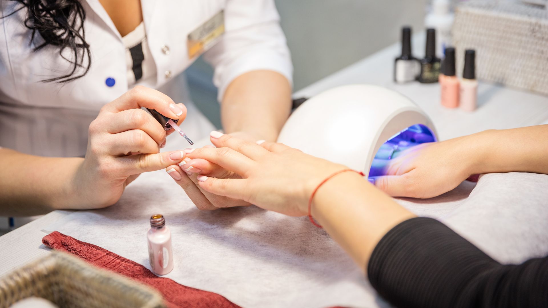 Featured nails