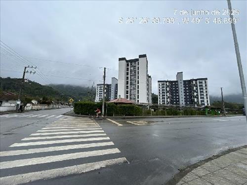 Apartamento      -   - 74,48m2