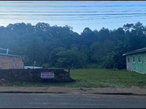 Fração ideal de 33,33% do terreno urbano com a área total de 985,20m², sem benfeitorias, na Av. Pre...
